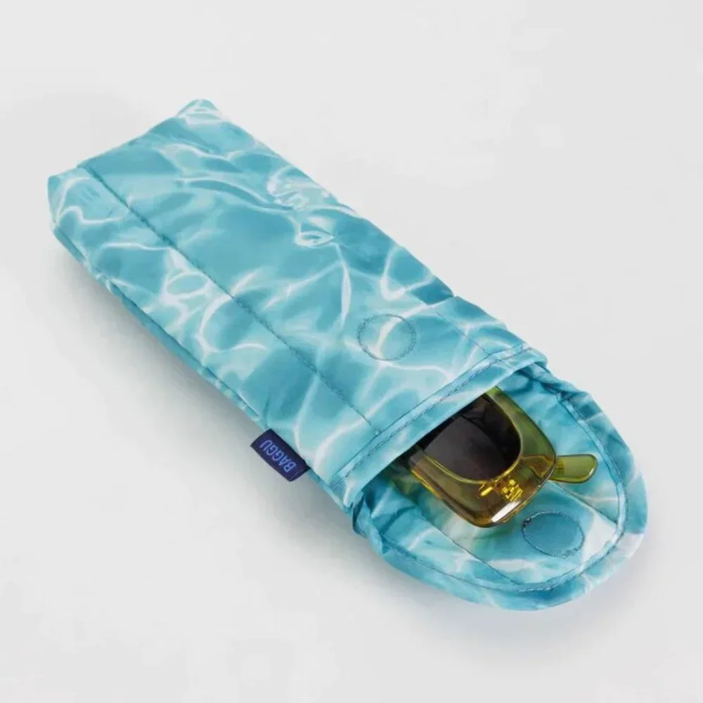 BAGGU | Bags | Nwt Baggu Puffy Glasses Sleeve Pool | Poshmark display picture 3